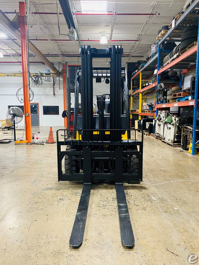 2014 Yale GLP060VXN