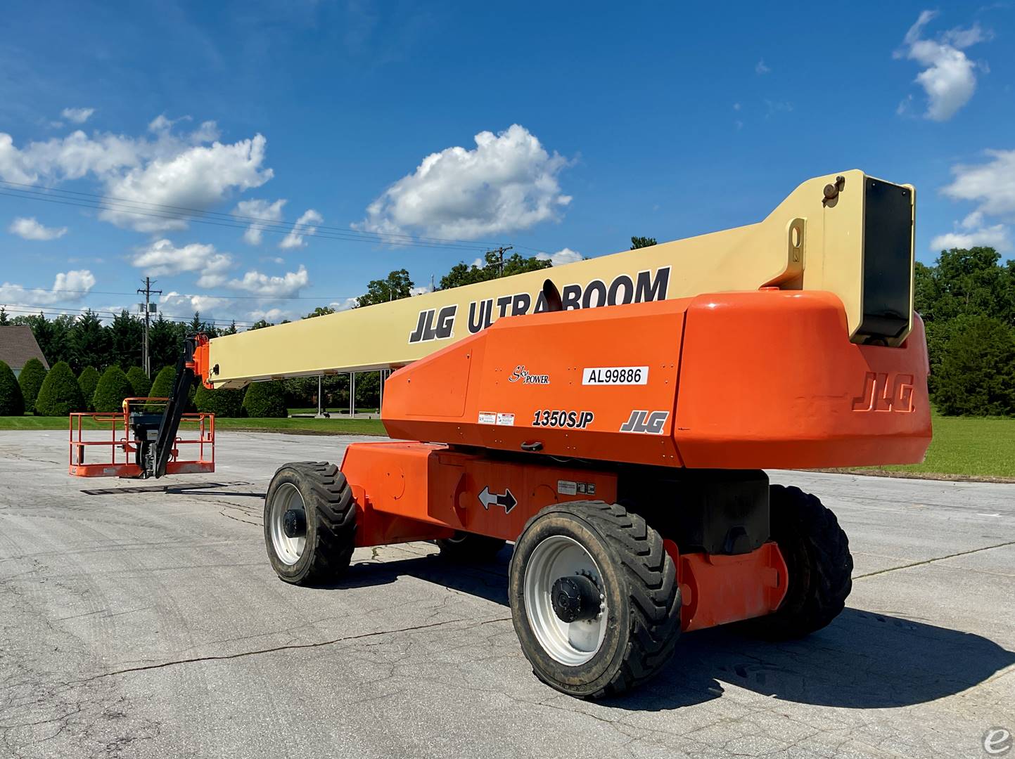2013 JLG 1350SJP
