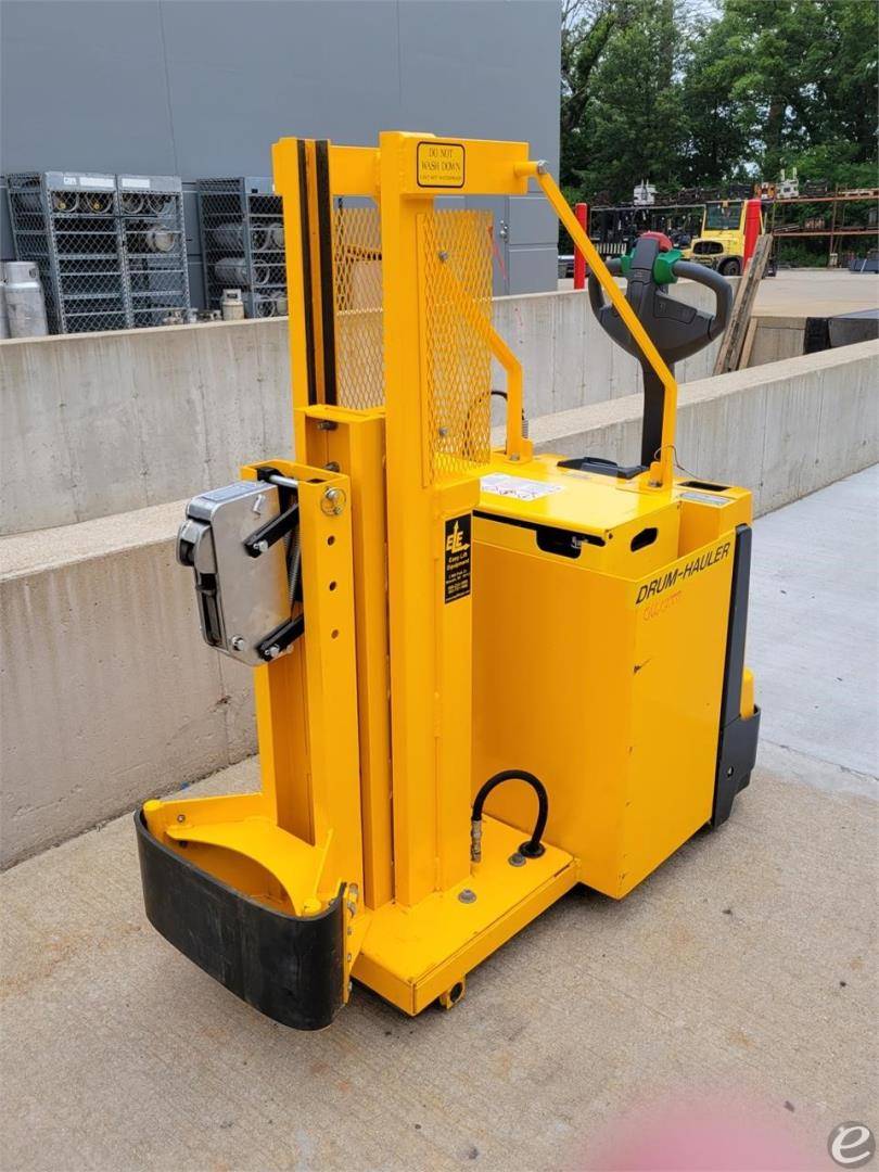 2016 Easy Lift DH800 Electric Boom Lift - 123Forklift