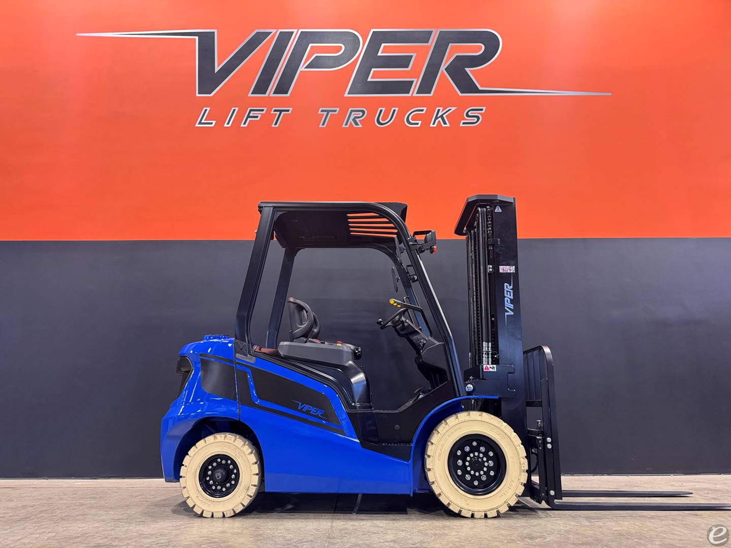 2026 Viper Lift Trucks FB20