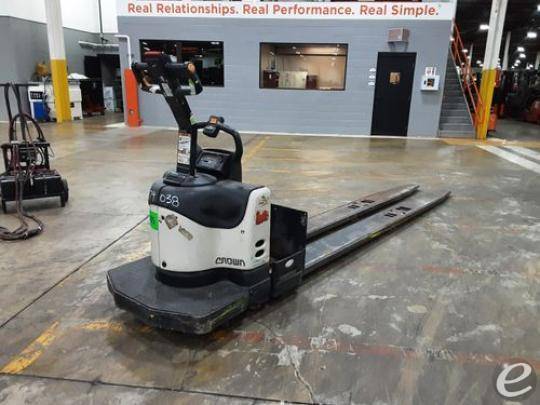2015 Crown PE4500-80 Electric Forklift - 123Forklift