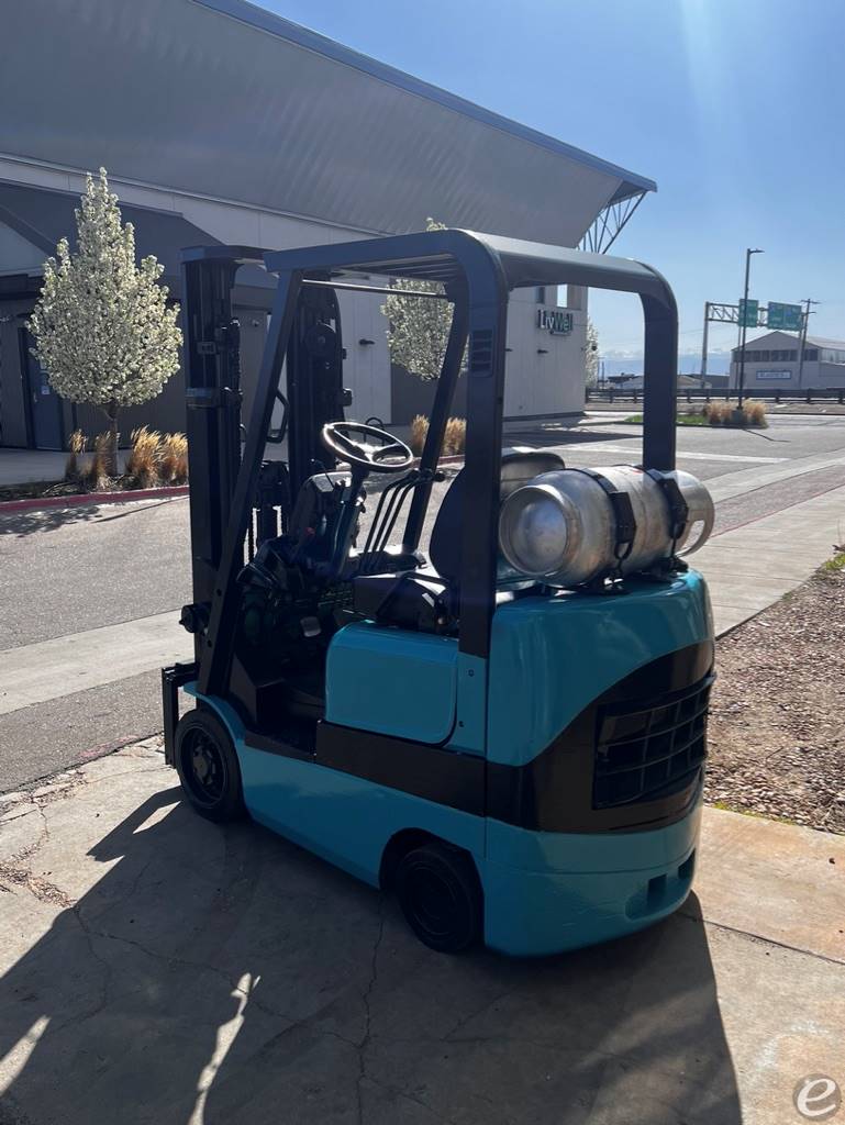 2003 Mitsubishi FGC18K
