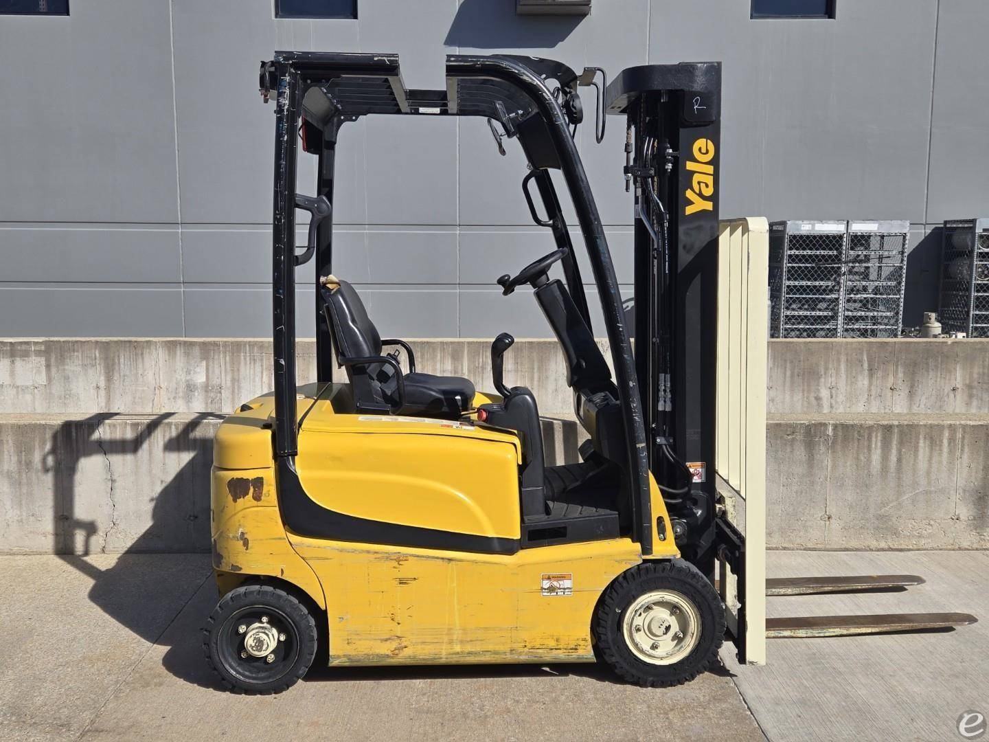 2019 Yale ERP030VF