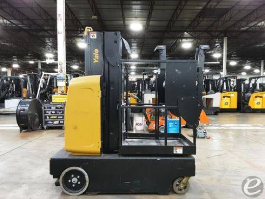 2018 Yale AER020AA Electric Scissor...