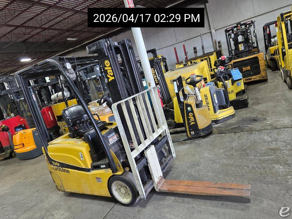2021 Yale ERP035VT