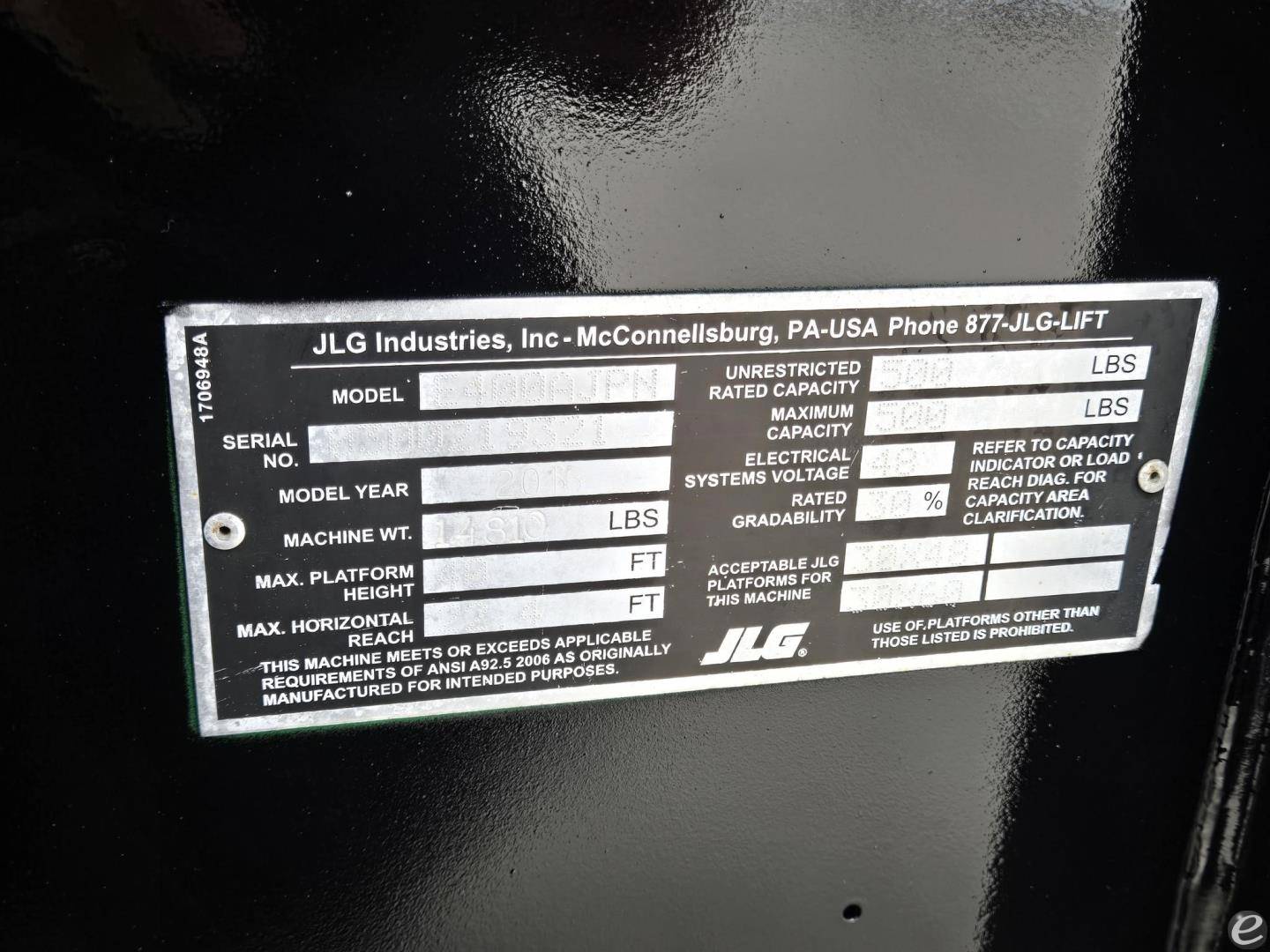 2016 JLG E400AJPN