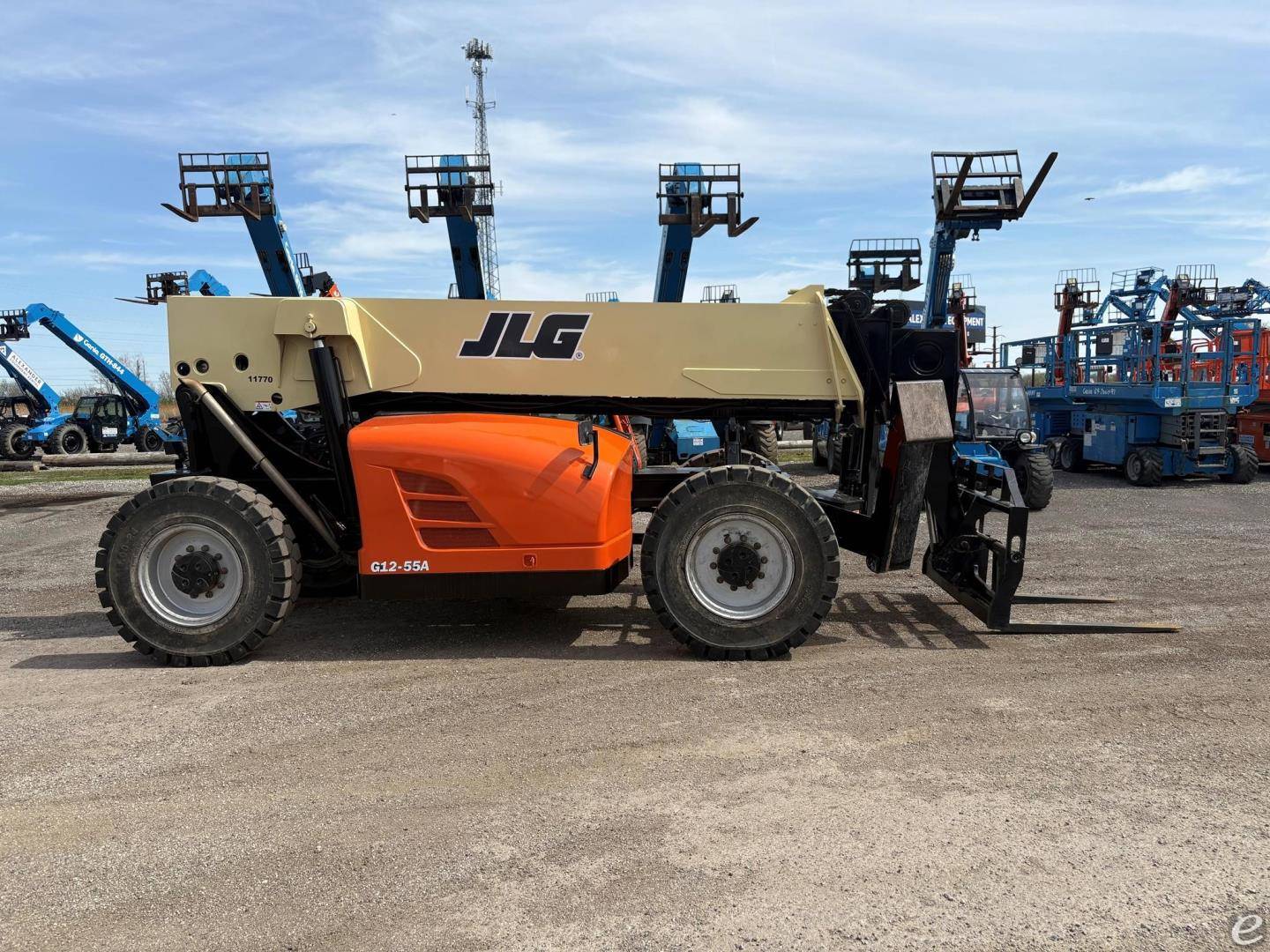 2013 JLG G12-55A