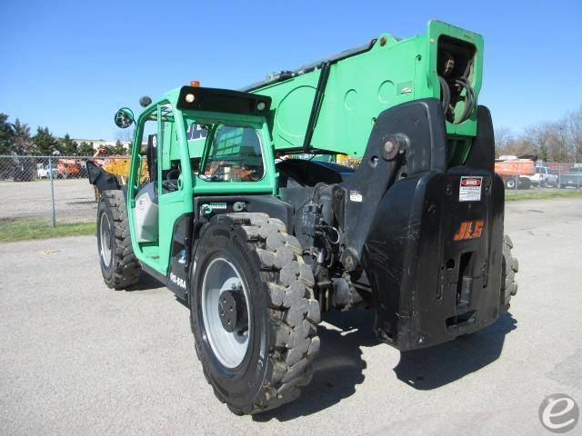 2015 JLG 1255