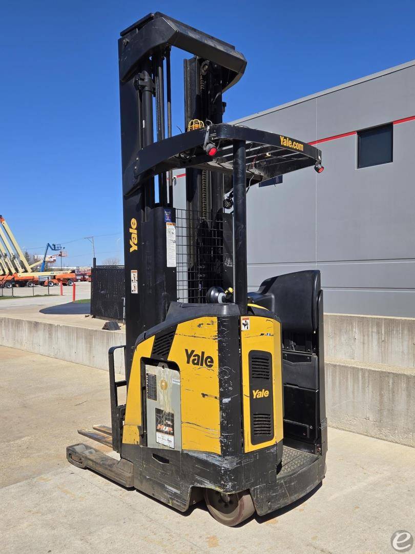 2022 Yale NR045EC