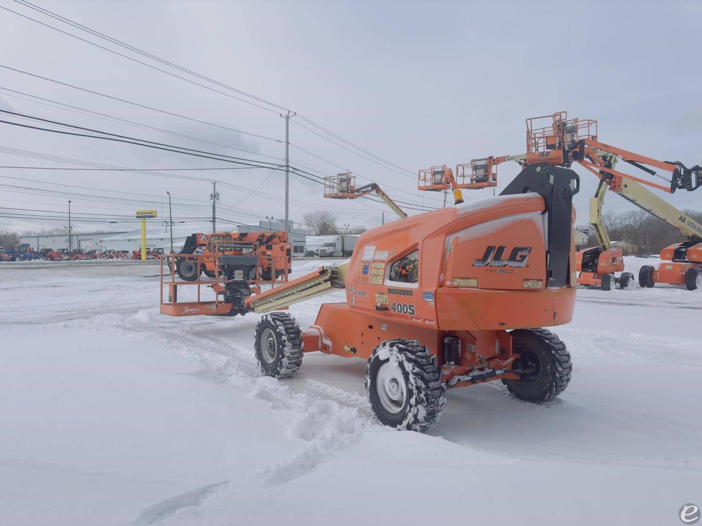2015 JLG 400S