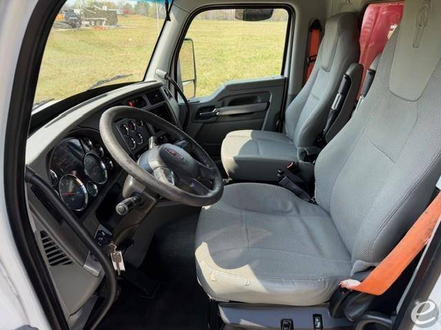 2019 Kenworth T880