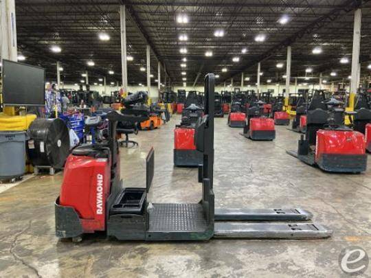 2020 Raymond 8510