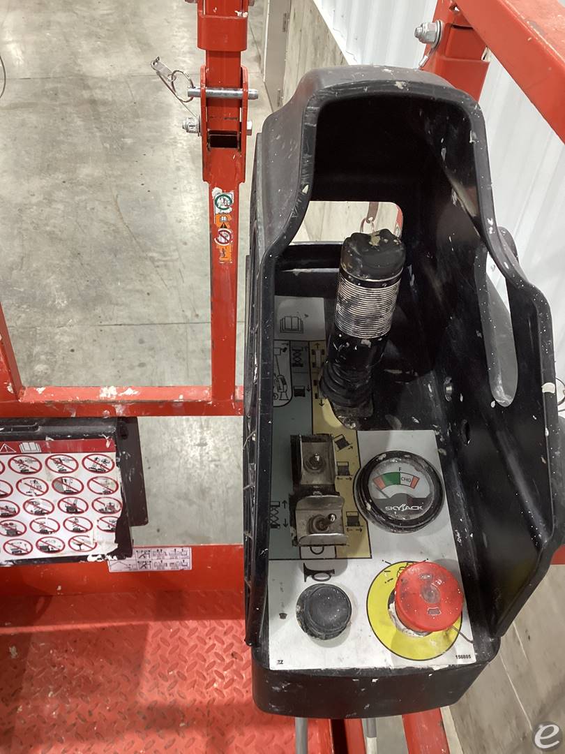 2021 Skyjack SJ3219A