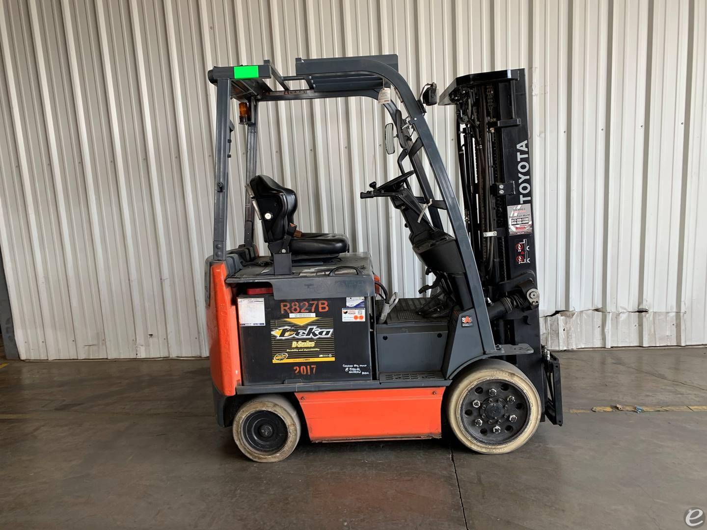 2017 Toyota 8FBCU25 Electric Forklift - 123Forklift