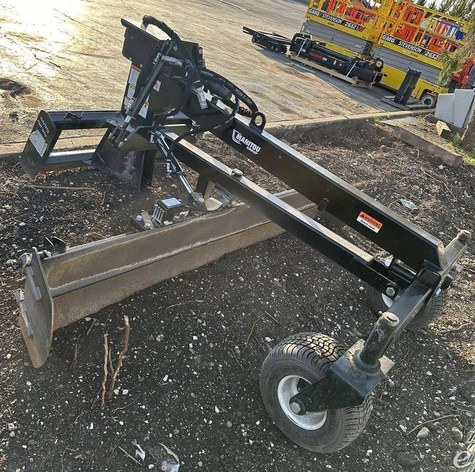 2023 Manitou 8' GRADER BLADE W/END PLATES