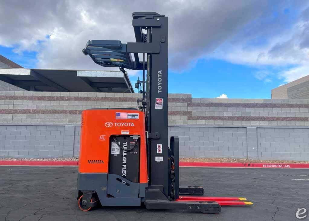2017 Toyota 9BDRU15