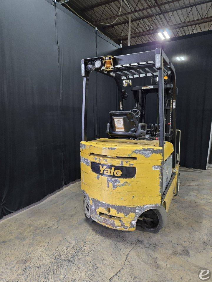 2017 Yale ERC080VH