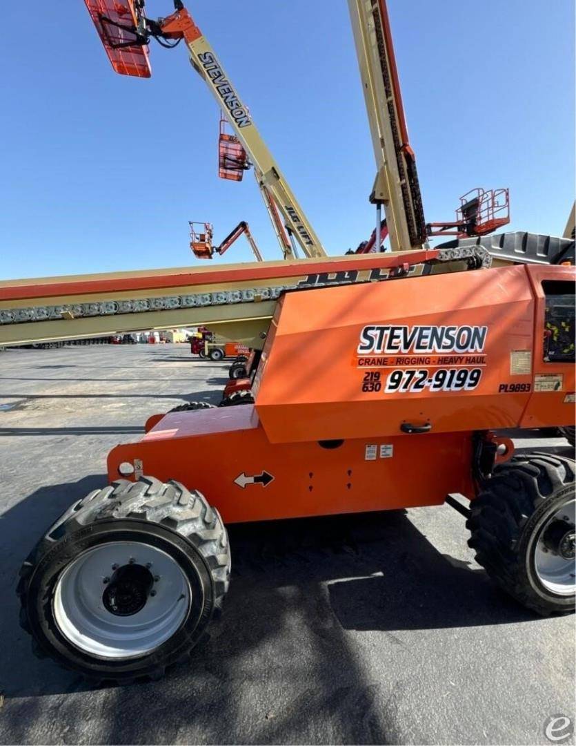 2015 JLG 660SJ