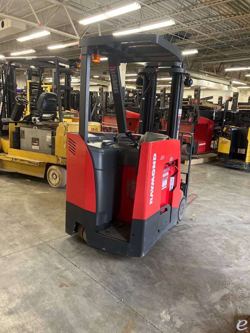 2017 Raymond 425-C35TT