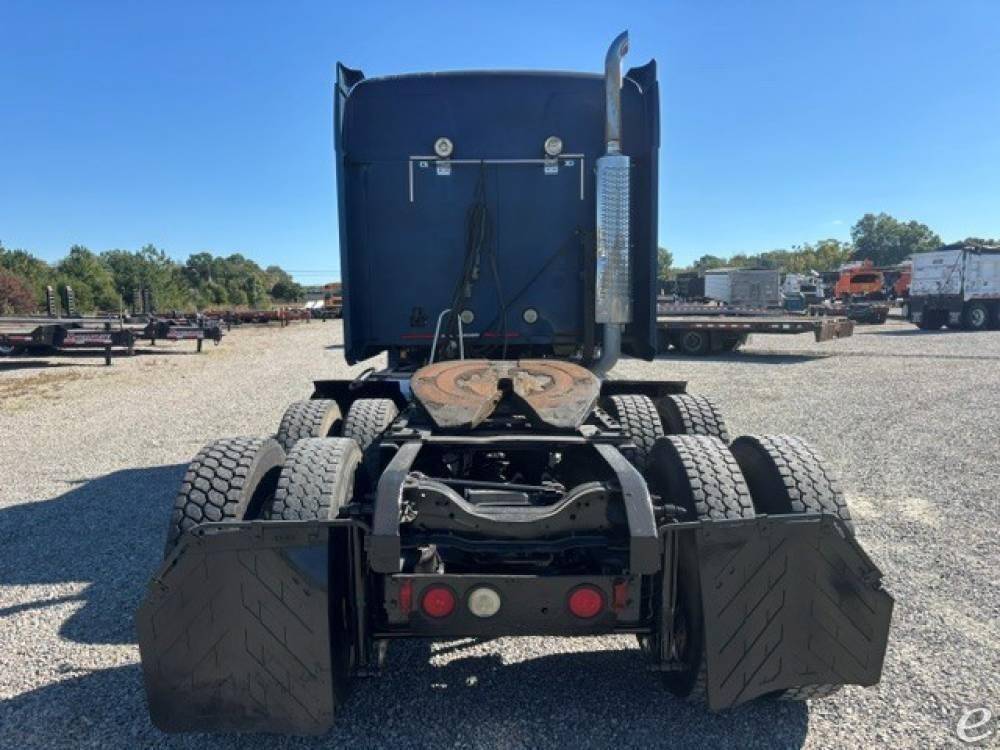 1999 Mack CH613