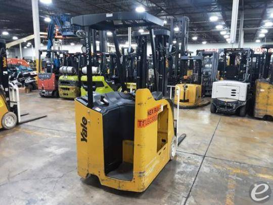 2018 Yale ESC030 Electric Forklift - 123Forklift