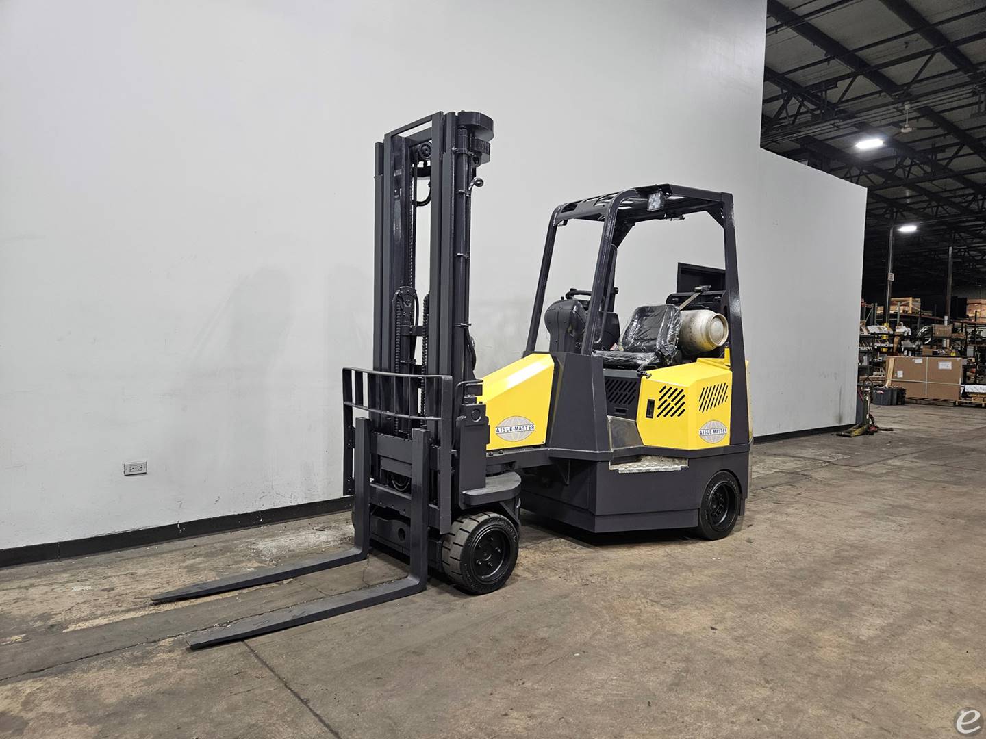 2019 Aisle-Master 44S