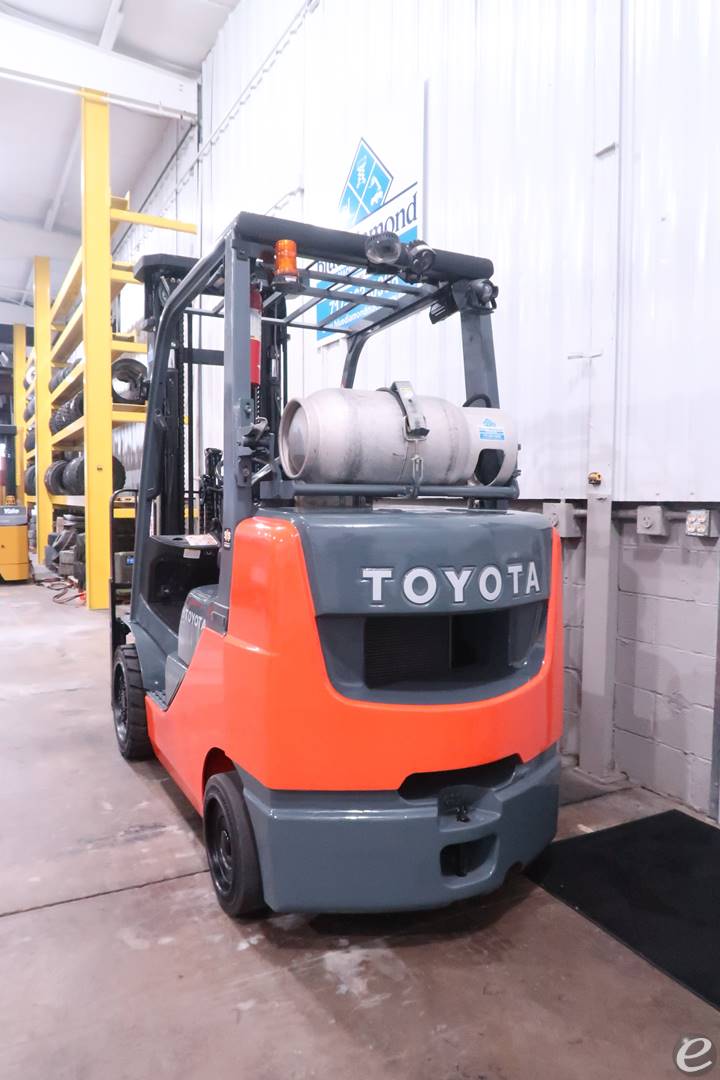 2017 Toyota 8FGCU30