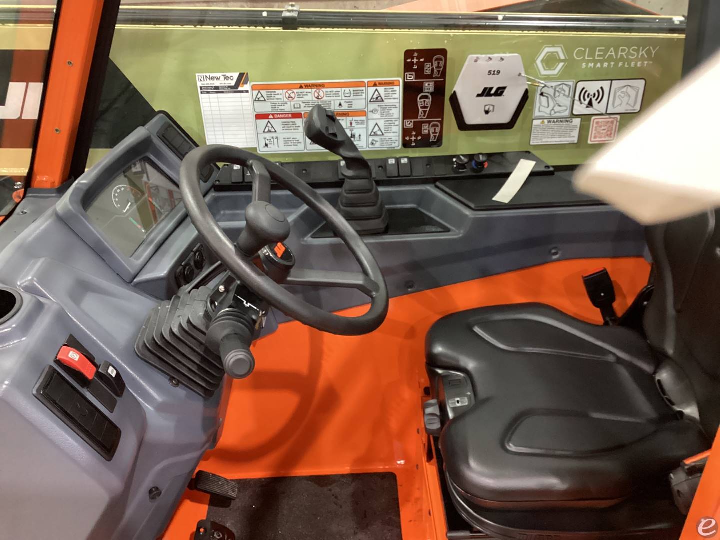 2026 JLG 519