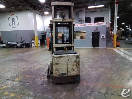 1998 Crown SP3020-30 Electric Order Picker - 123Forklift