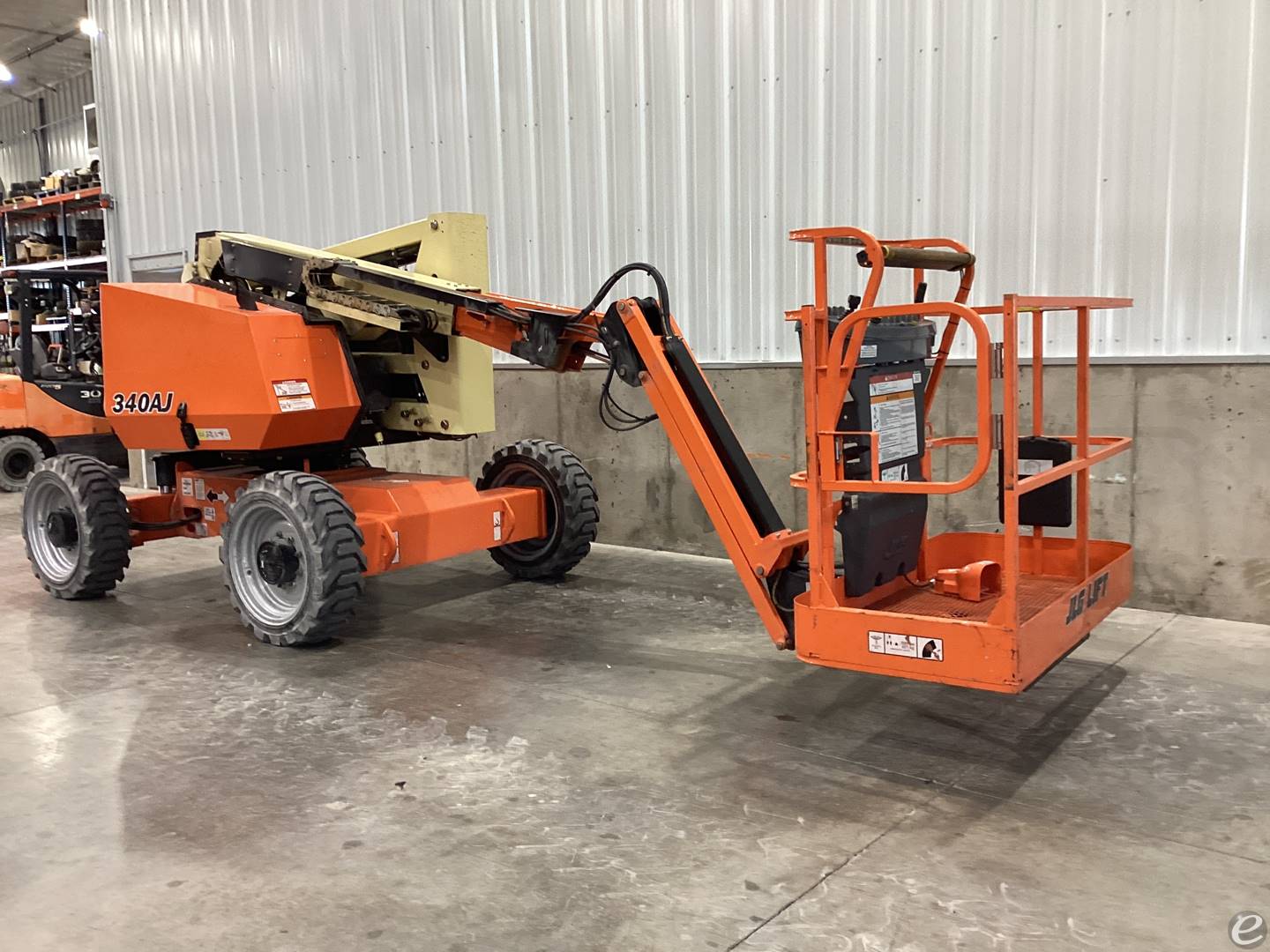 2018 JLG 340AJ