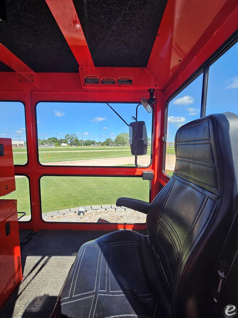 2023 Shuttlewagon NVX6030