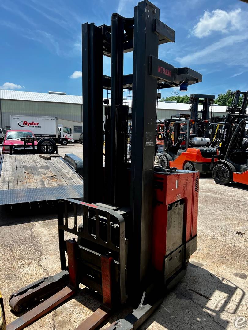 2012 Raymond EZ R40TT Electric Reach Truck - 123Forklift