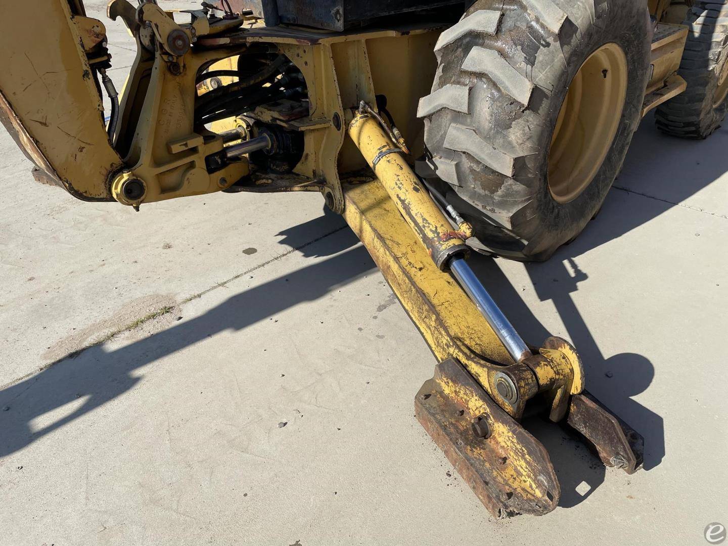 1996 Cat 416B