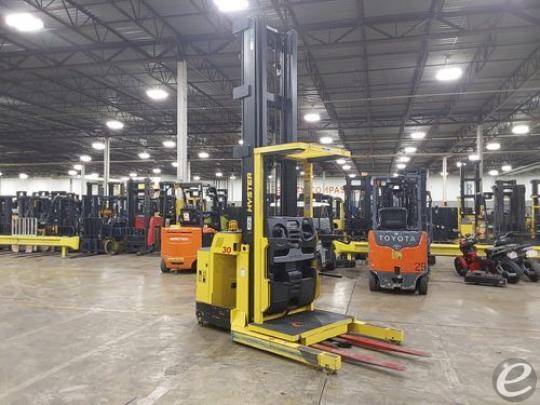 2017 Hyster R30XMA3 Electric Order Picker - 123Forklift
