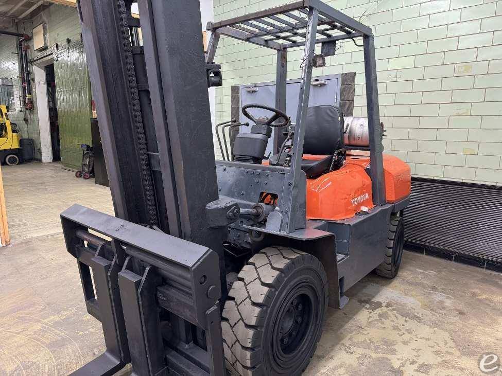 1997 Toyota 6FGU45 LP Gas Forklift - 123Forklift
