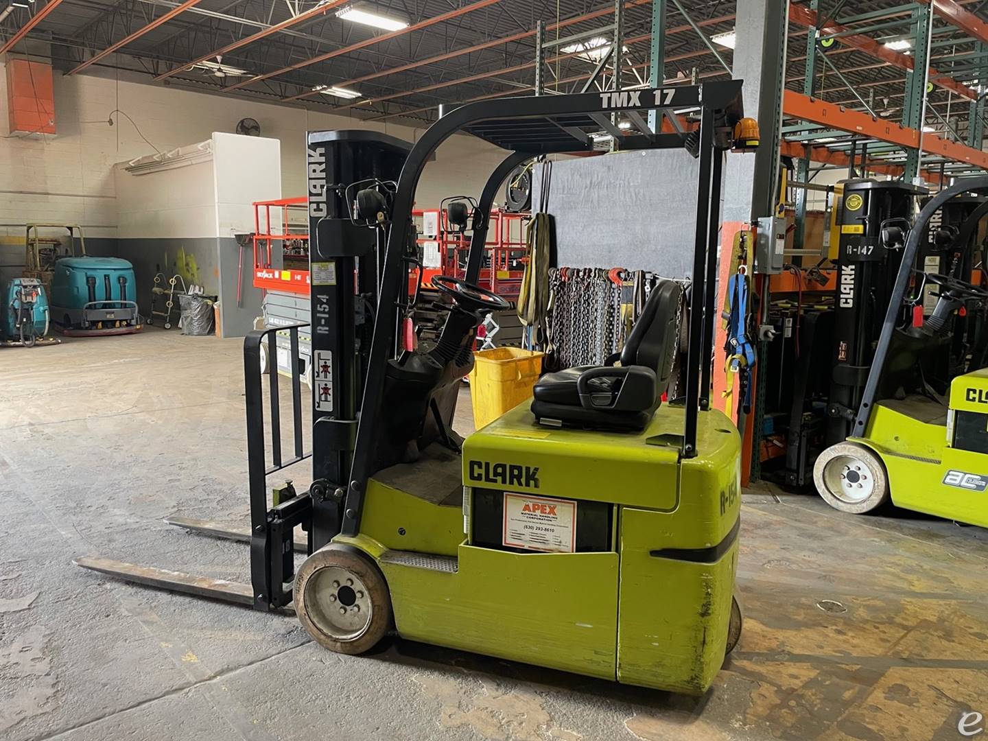 2007 Clark TMX17