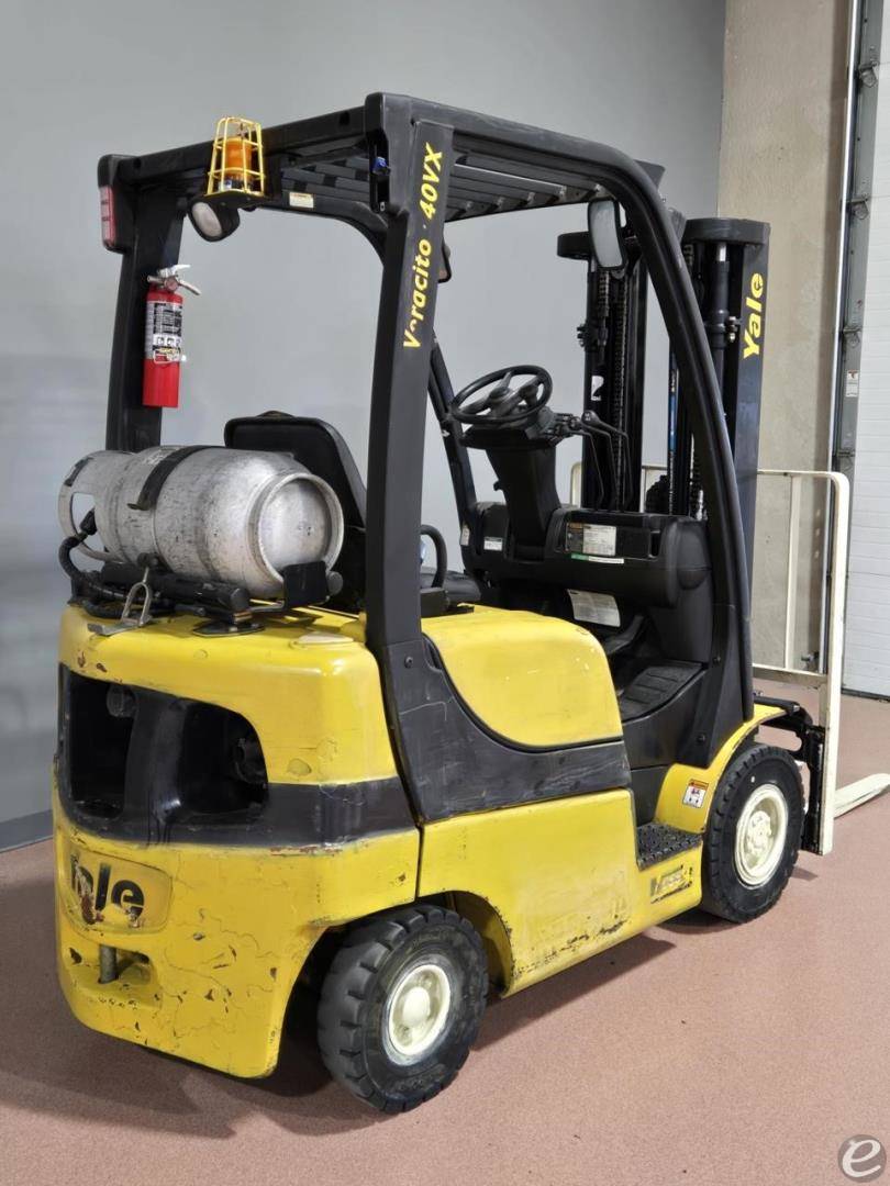 2016 Yale GLP040SVX LP Gas Forklift - 123Forklift