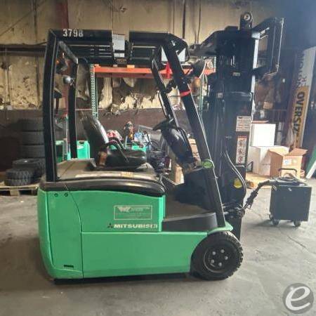 2017 Mitsubishi FB18PNT