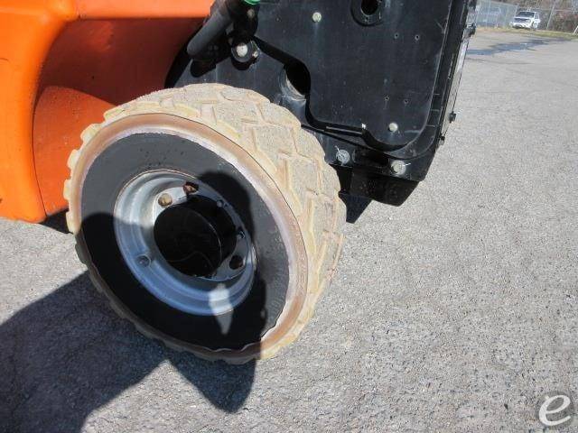 2015 JLG G5-18A