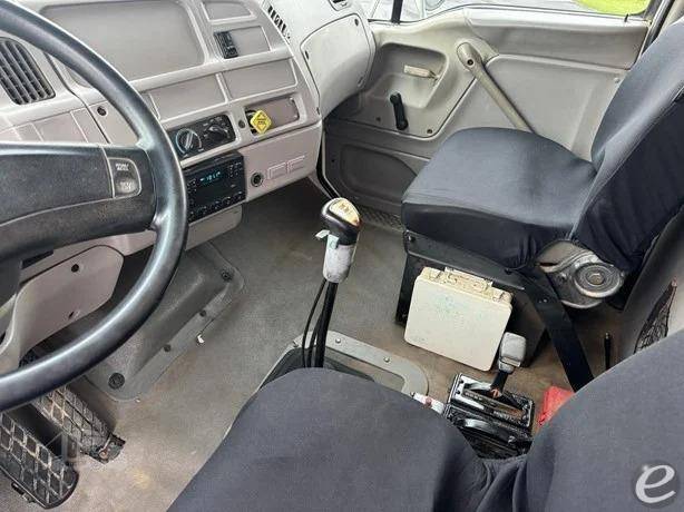 1997 Ford LT8513