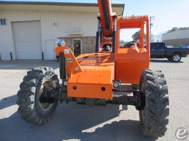 2016 JLG 6042