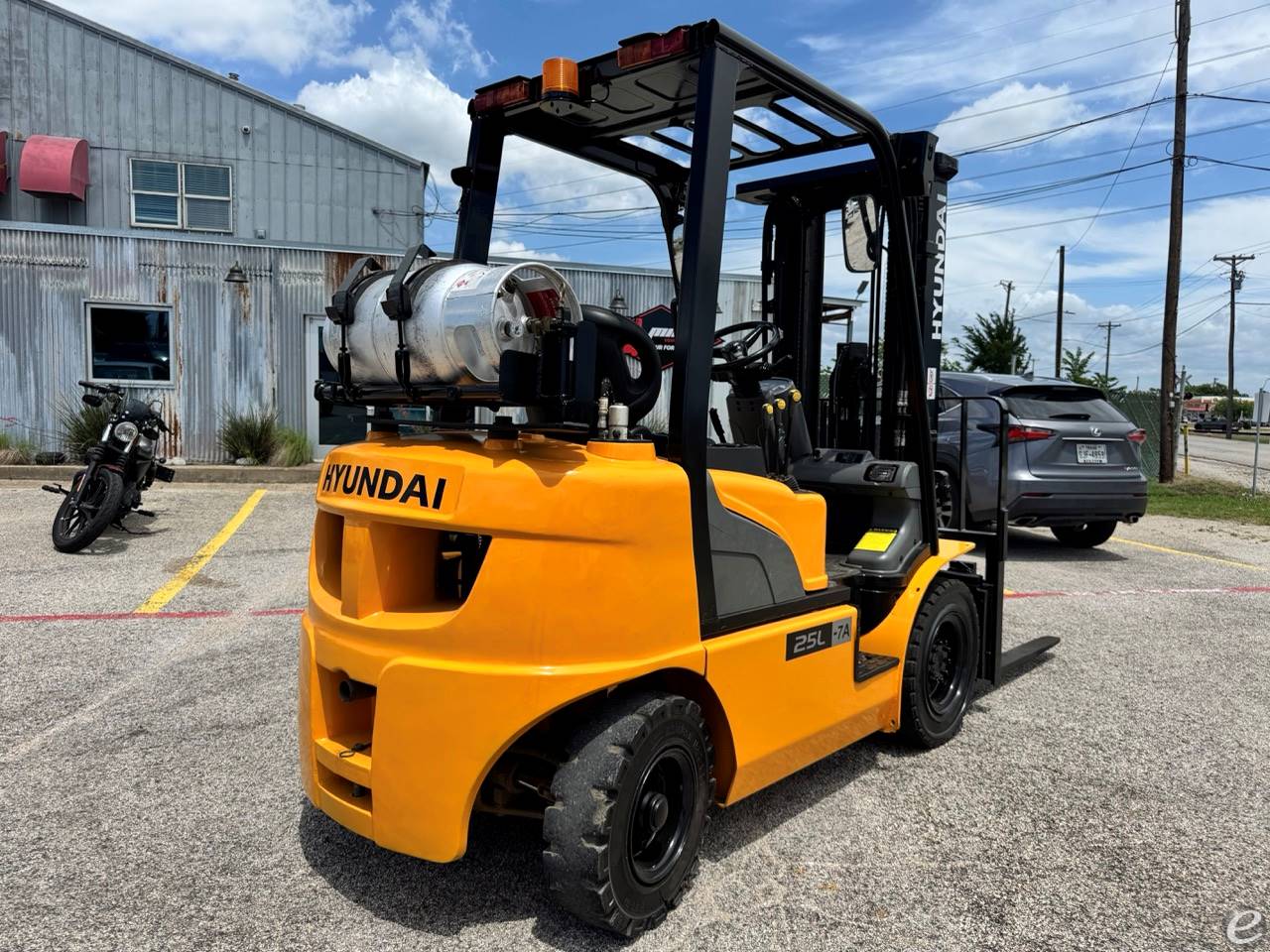 2014 Hyundai 25L-7A