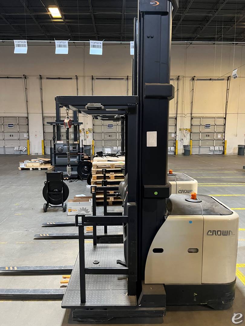 2018 Crown SP3520-30