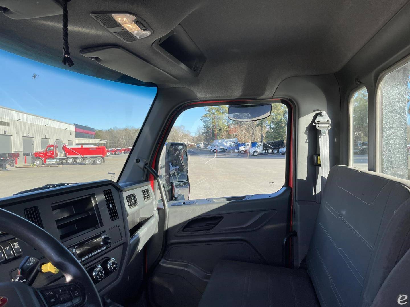 2024 Peterbilt 536