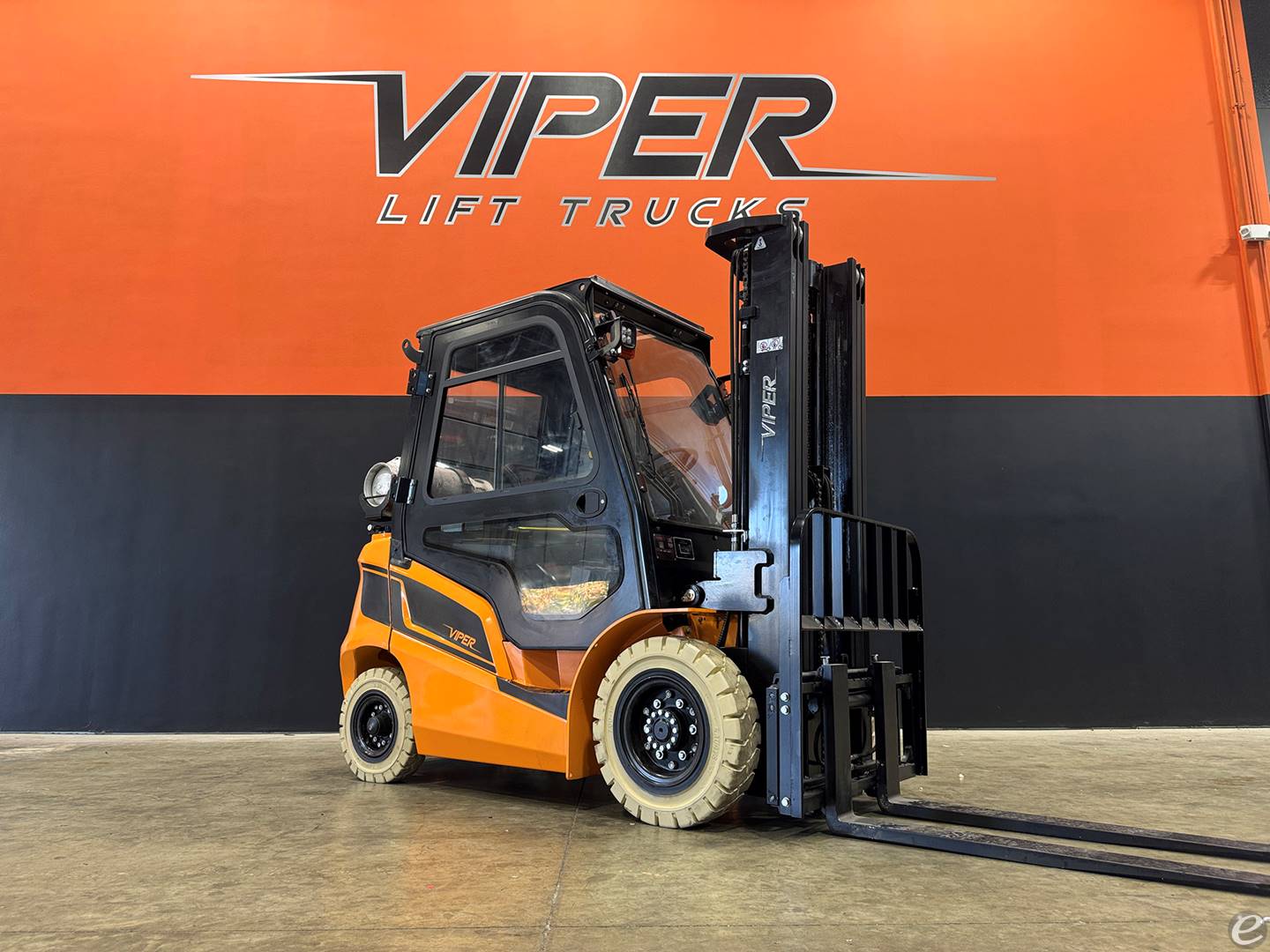 2026 Viper Lift Trucks FY25F