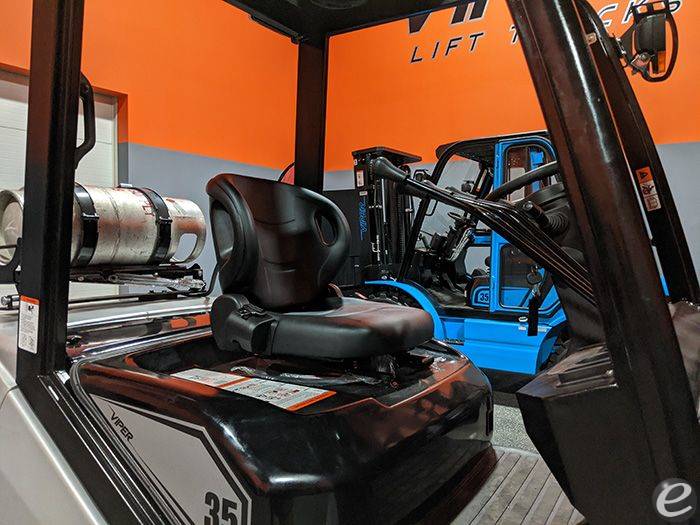 2026 Viper Lift Trucks FY35