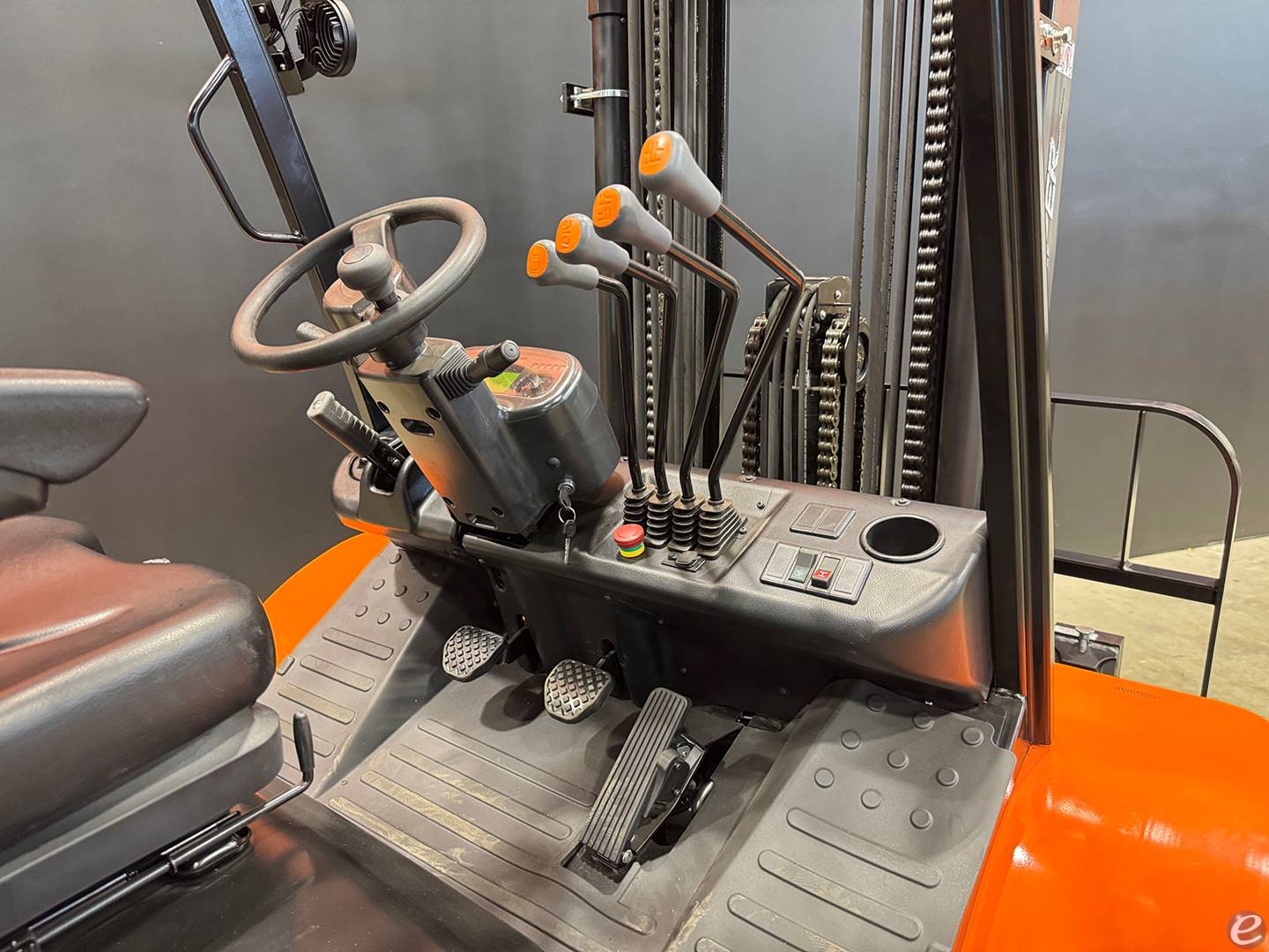 2026 Viper Lift Trucks RTD35F-4