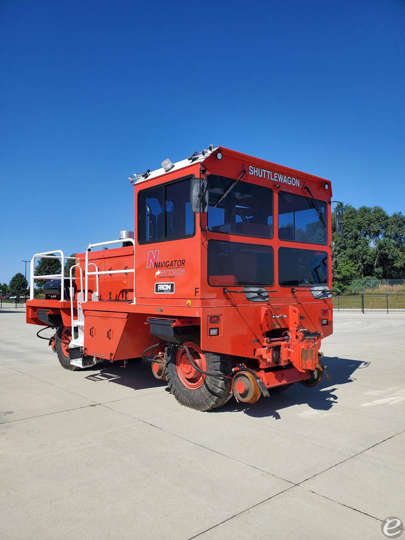 2022 Shuttlewagon NVX5025