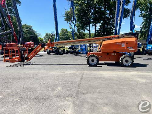 2017 JLG 660SJ