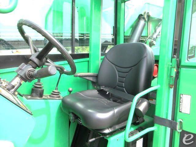 2012 Skytrak 6042